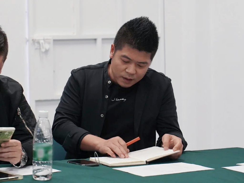 九藝裝飾廣州公司吳權